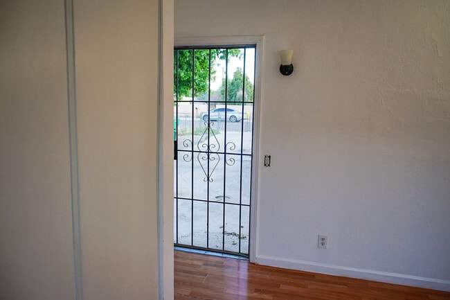 Building Photo - 84176 Corregidor Ave