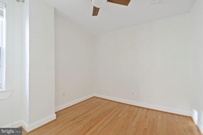 Building Photo - 1246 Wylie St NE