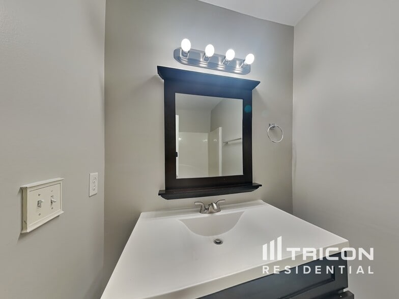 Building Photo - 4234 Winding Trail Way
