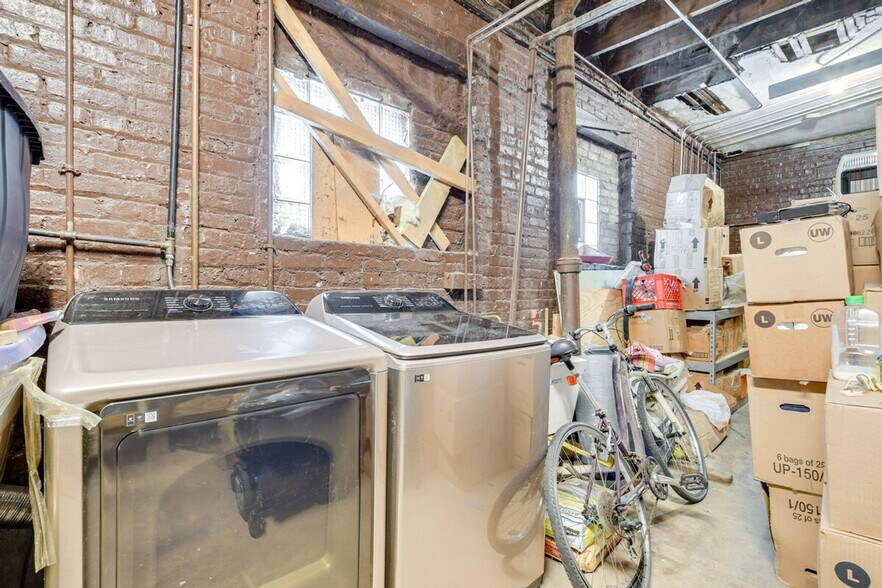 Building Photo - 3443 W Flournoy St