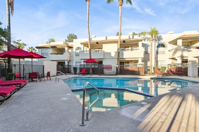 Building Photo - Beautiful 2 Bedroom