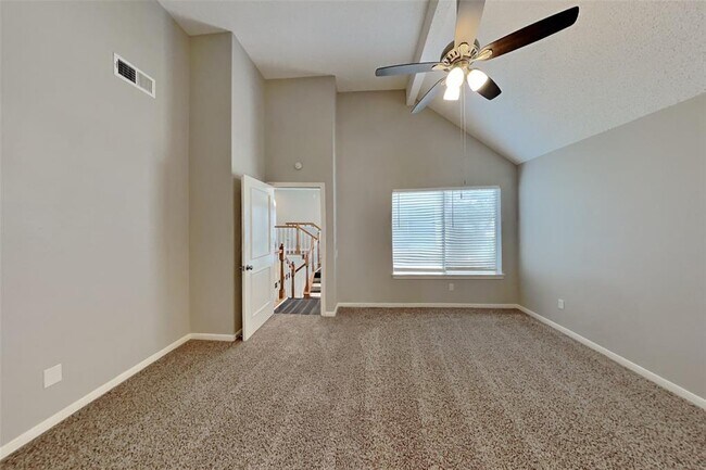 Building Photo - 4726 Green Trail Dr