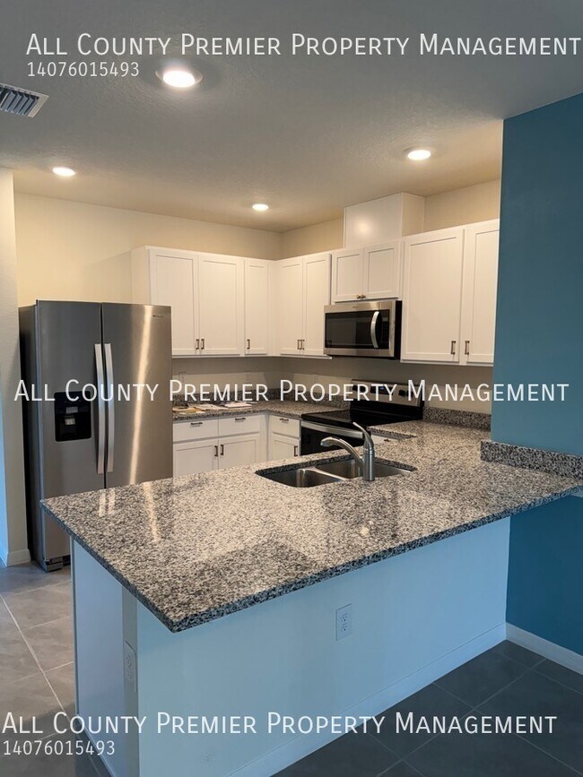 Building Photo - 994 King Parc Rd