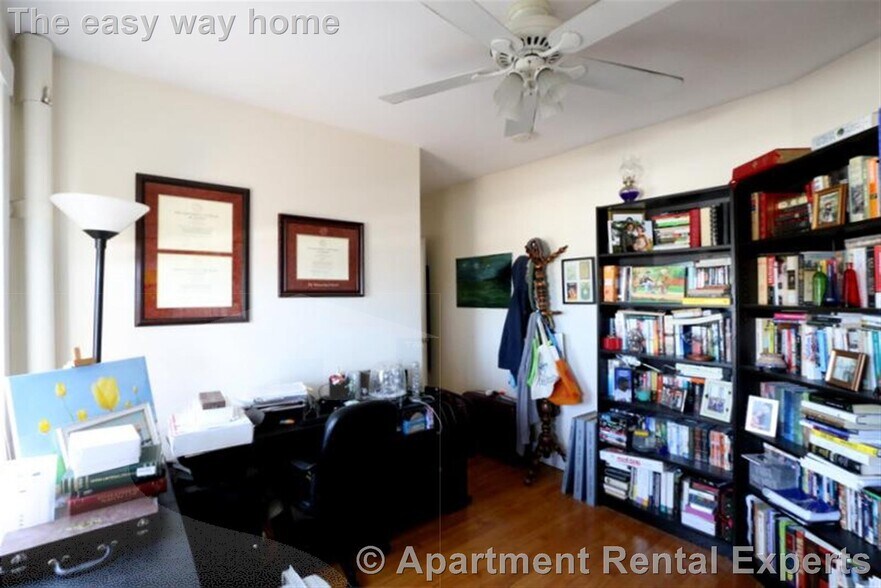 Building Photo - 331 Harvard St