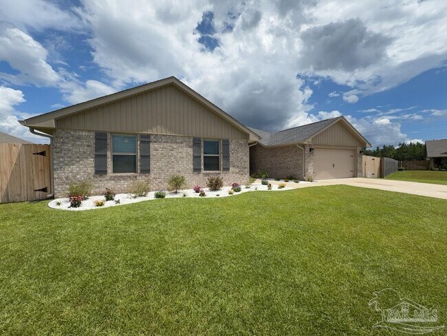 Building Photo - 6264 Pineapple DR