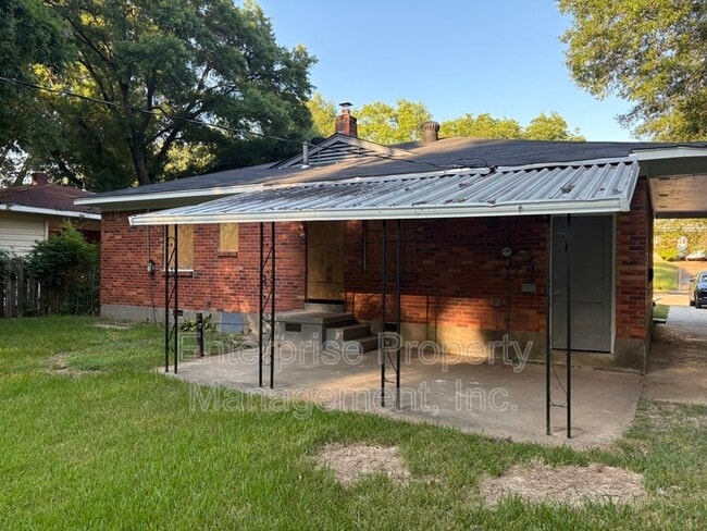 Building Photo - 3283 Frayser View Dr