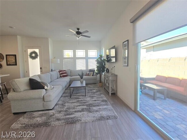 Building Photo - 905 Belleforte Ln