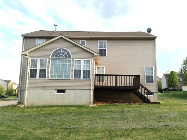 Building Photo - 10 Hunterbrook Ct