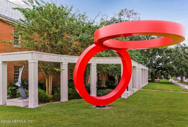 Building Photo - 2116 Herschel St