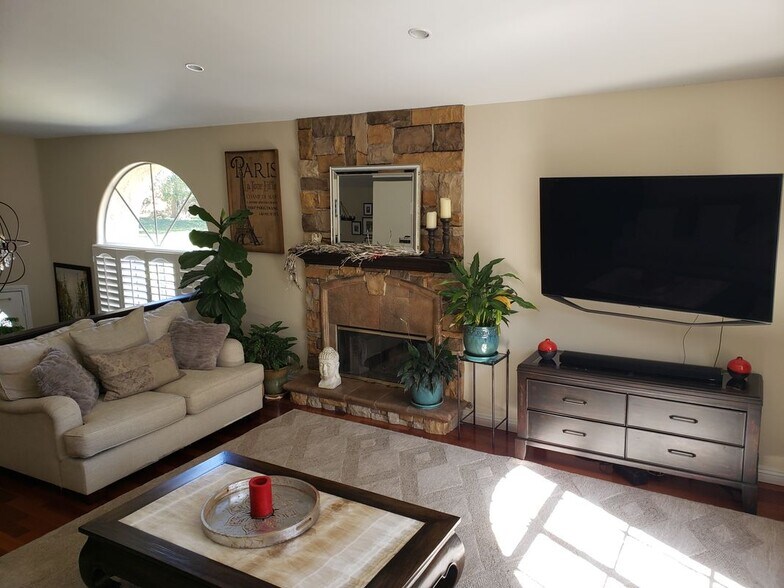 Building Photo - 11225 Sierra Pass Pl