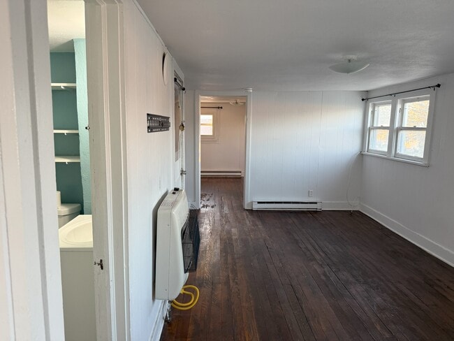 Building Photo - 612 N Absaroka St