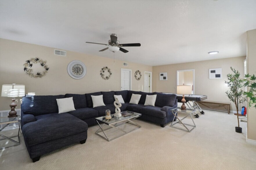 Building Photo - 3724 Evergreen Ct