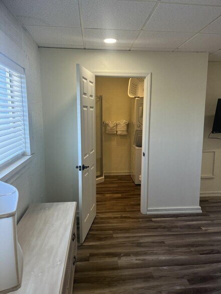 Building Photo - 7785 Estero Blvd