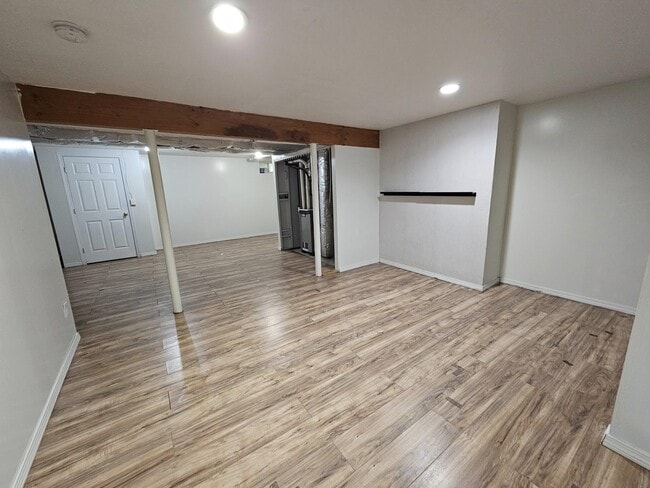 Building Photo - 18 Wayland Ave