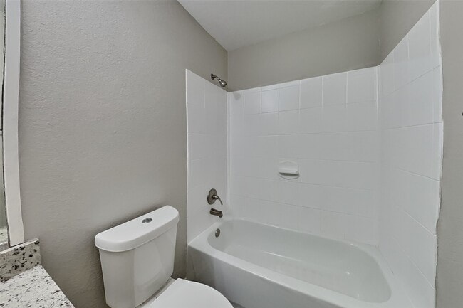 Building Photo - 29415 Legends Stone Dr