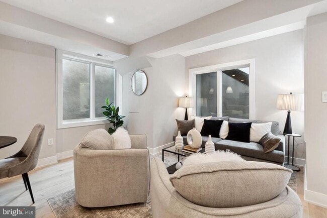 Building Photo - 5305 Connecticut Ave NW