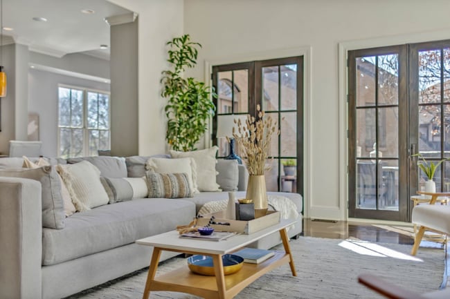 Building Photo - 1127 Glendale Ln