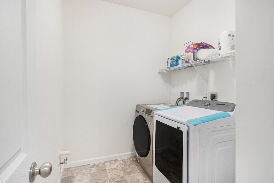 Building Photo - 35 Furlong Rd