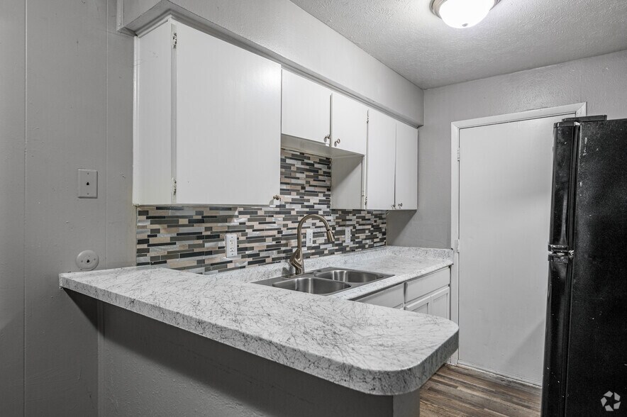 Cantera 1910 S Josey Ln Carrollton TX 75006 Apartment Finder