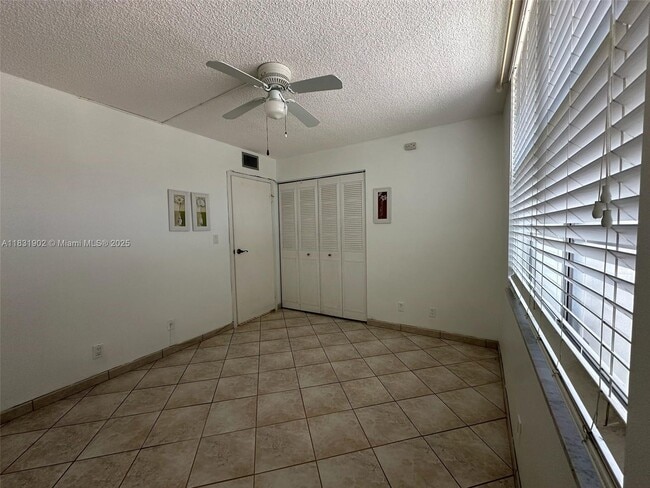 Building Photo - 2998 NW 48th Terrace