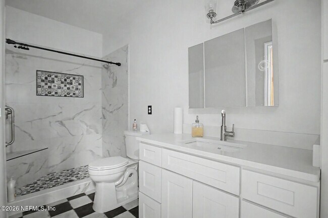Building Photo - 130 Veracruz Dr