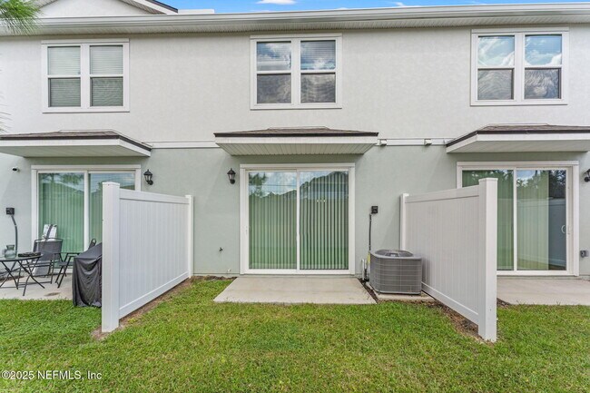Building Photo - 5966 Ortega Hills Dr