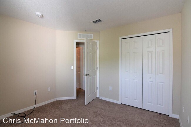 Building Photo - 10618 Regent Square Dr