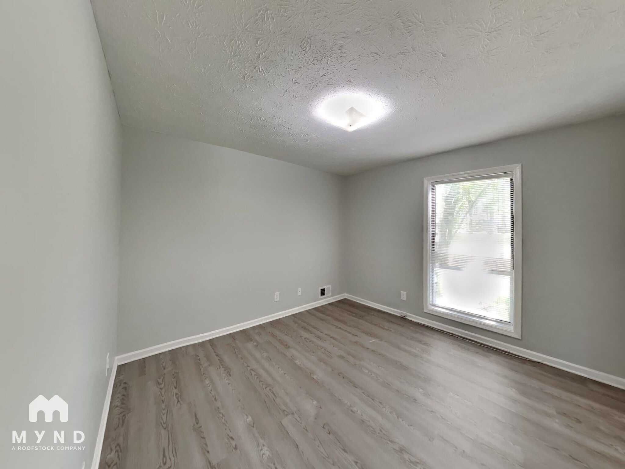 Building Photo - 276 Grist Mill Ln