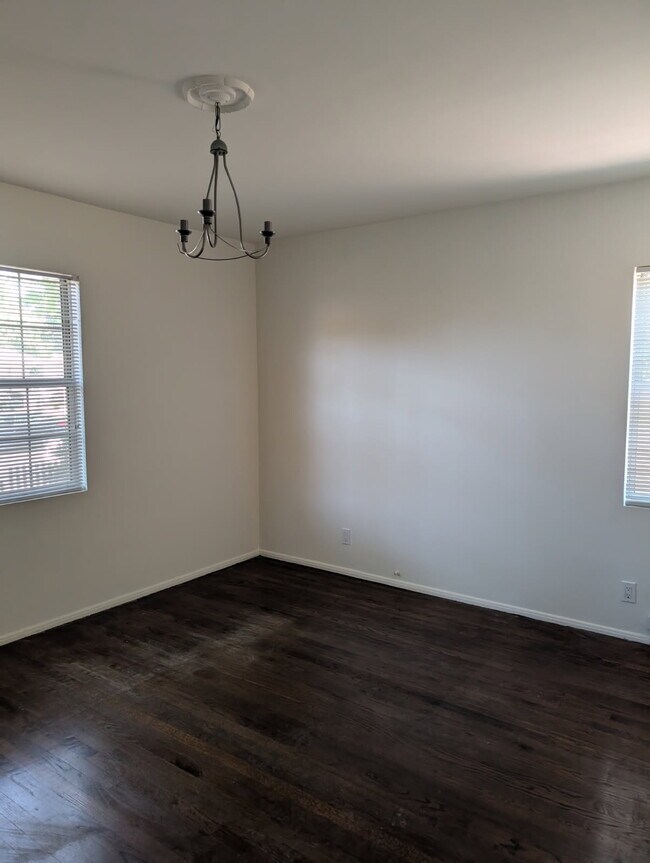 Building Photo - 14656 La Maida St