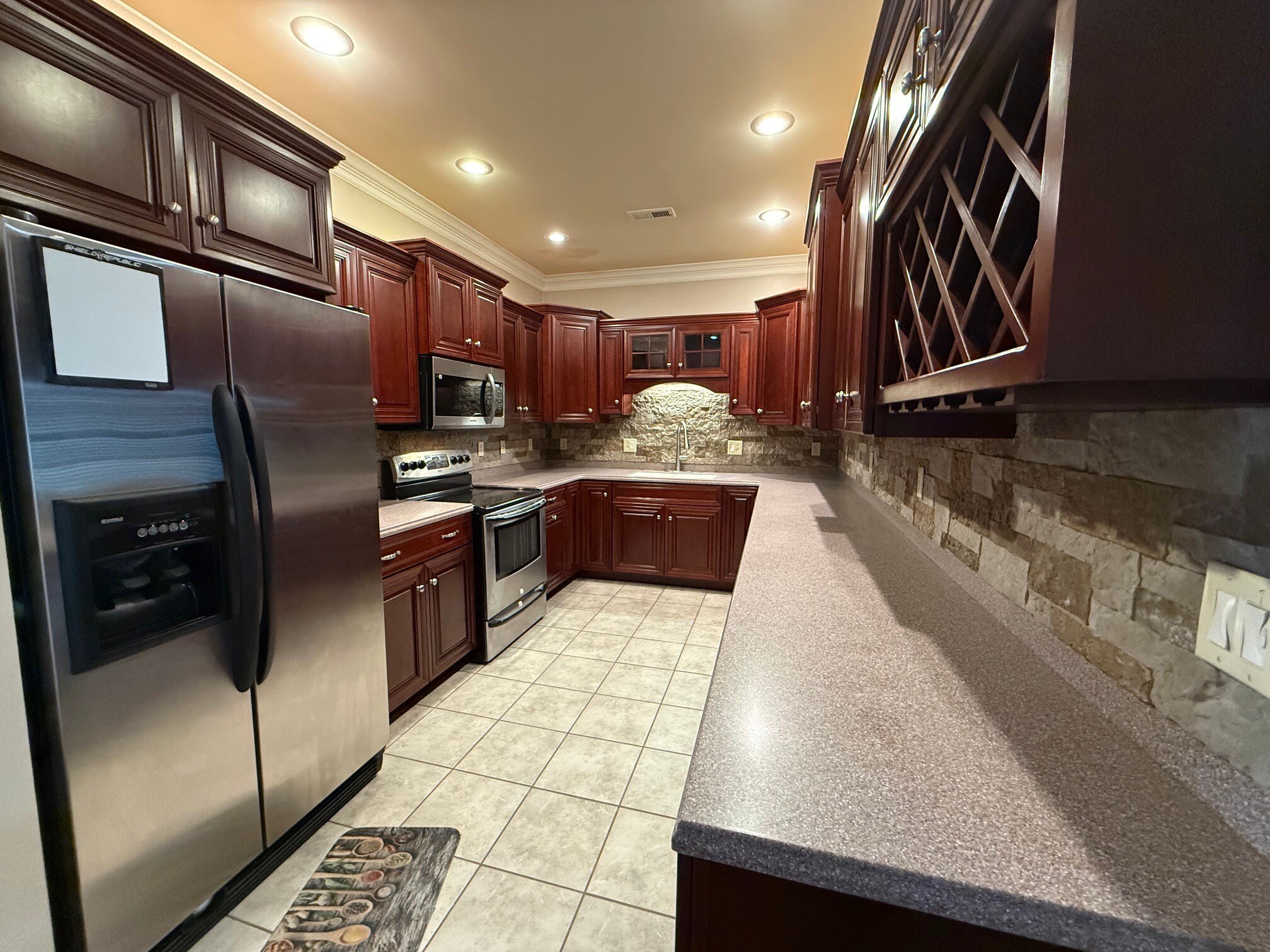 Building Photo - 111 Renee Ln