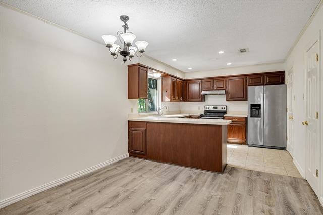 Building Photo - 8341 Crosswind Dr