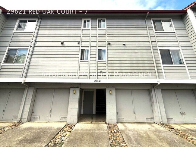 Building Photo - 29621 Red Oak Ct