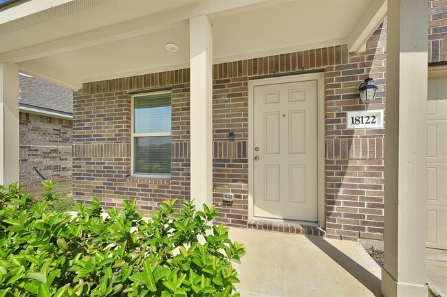 Building Photo - 18122 Rockvine Dr