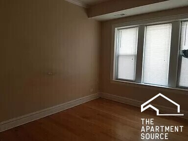 Building Photo - 2140 Clarence Ave