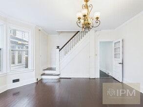 Building Photo - Charming 5 Bedroom, 2 Bath home in Manheim, Pa!