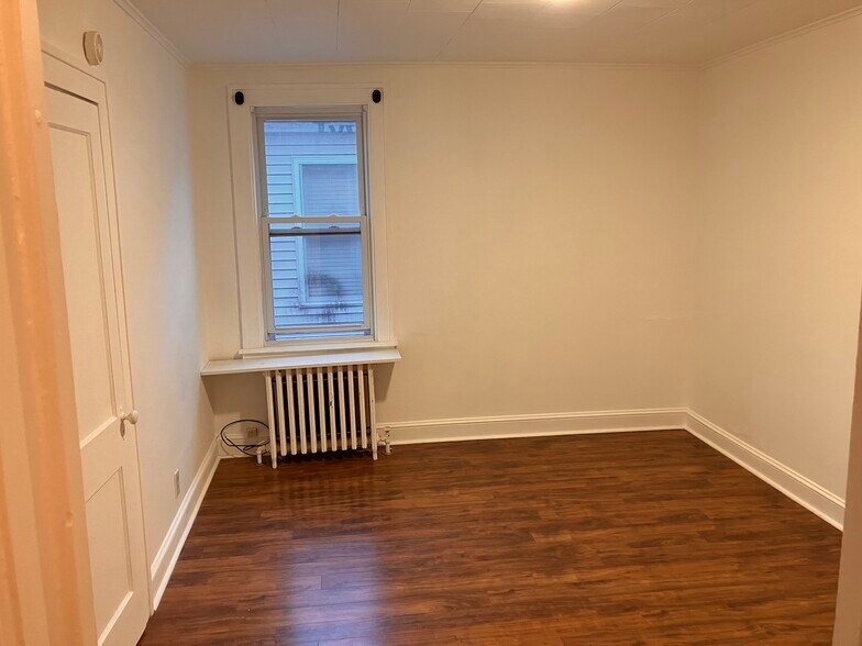 Bedroom #2 - 895 Mercer St