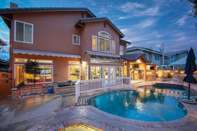 Building Photo - 9598 Naples Dr