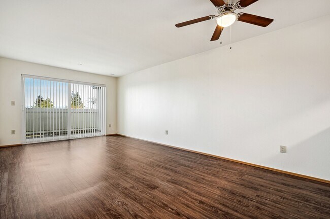 Floorplan - Daniels Apartments