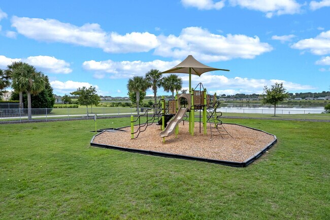 Building Photo - 3524 Banana Shrub Blvd