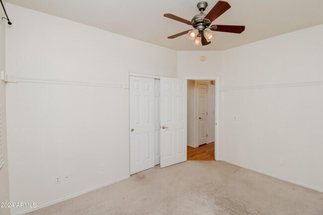 Building Photo - 1375 W Musket Way