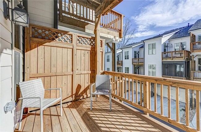 Building Photo - 4321 Parkside Pl