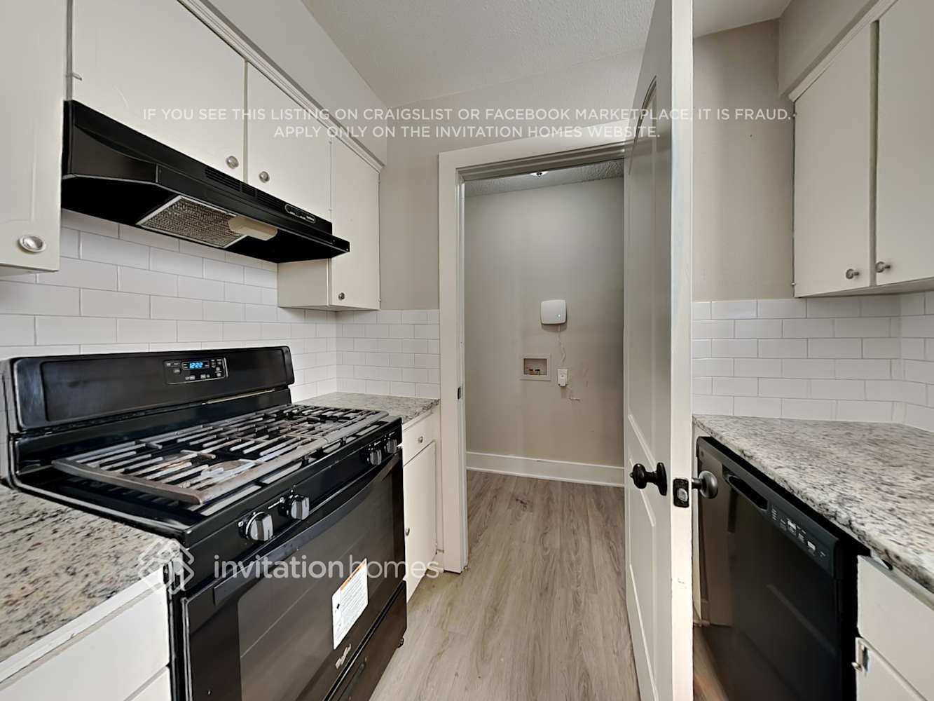 Building Photo - 923 Meadow Mead Dr