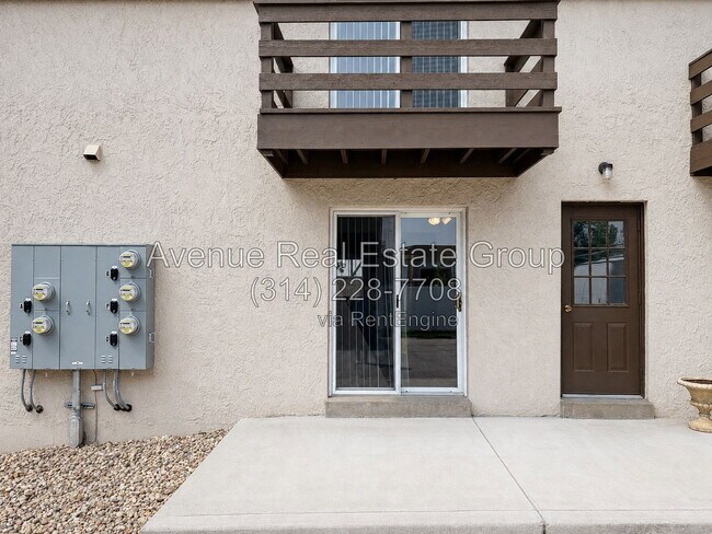 Building Photo - 21 Pretoria Dr