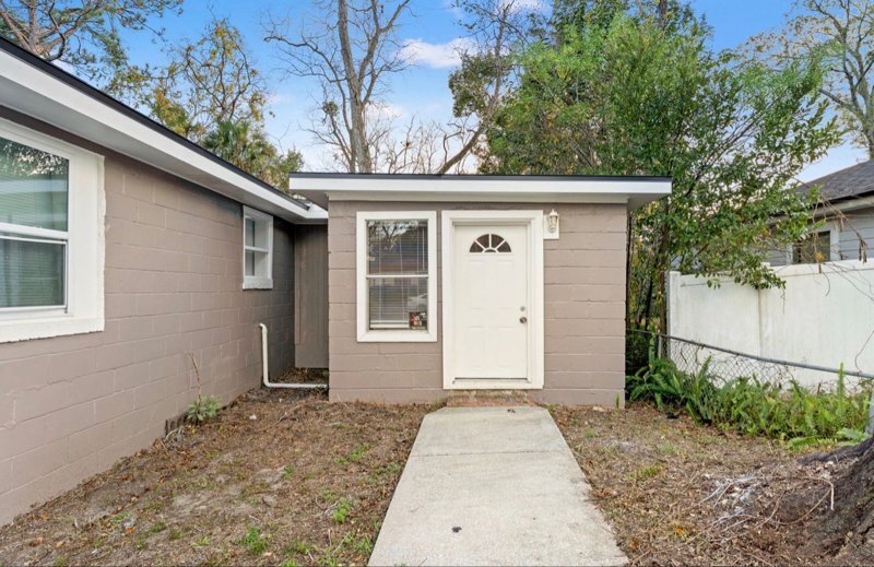 Building Photo - 2150 Morehouse Rd