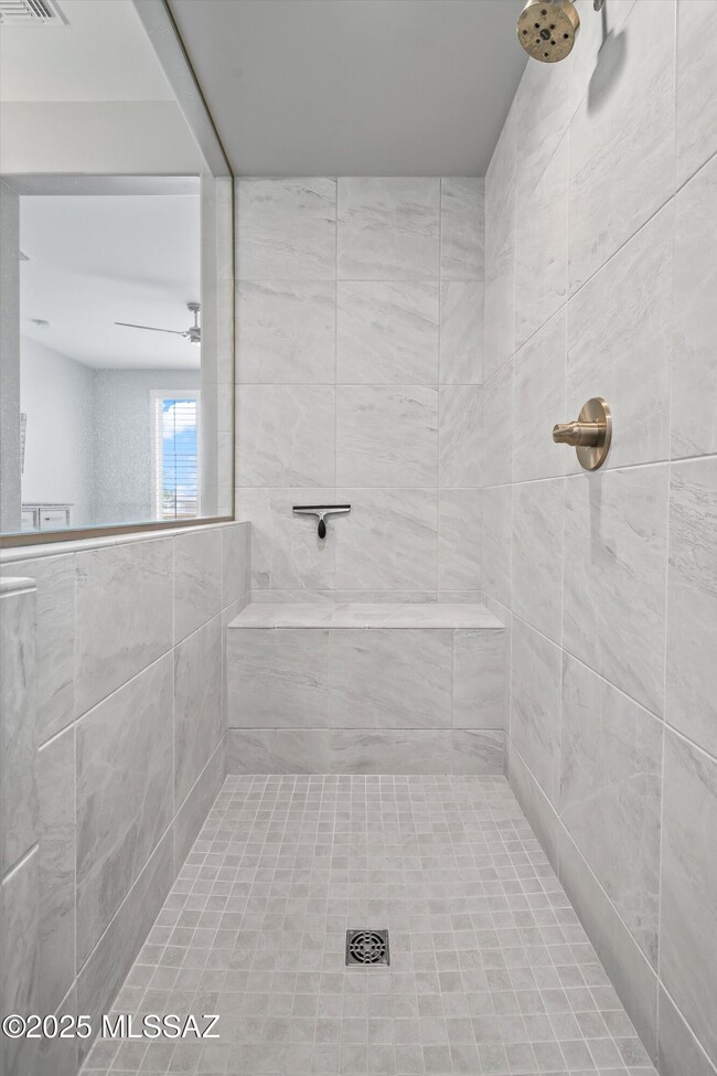 Building Photo - 30668 S Sand Hurst Ln