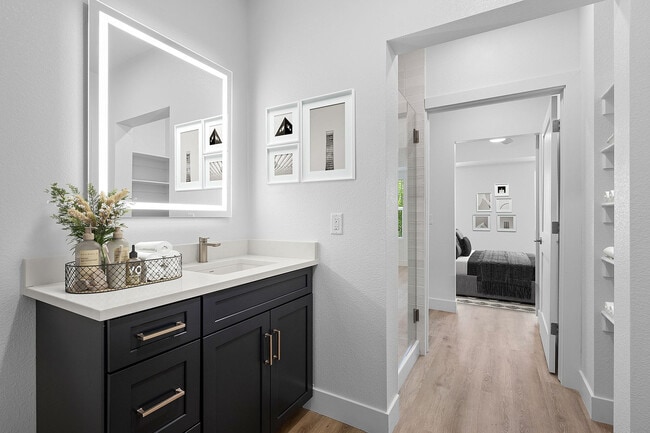 Building Photo - Inwood Forest Mai