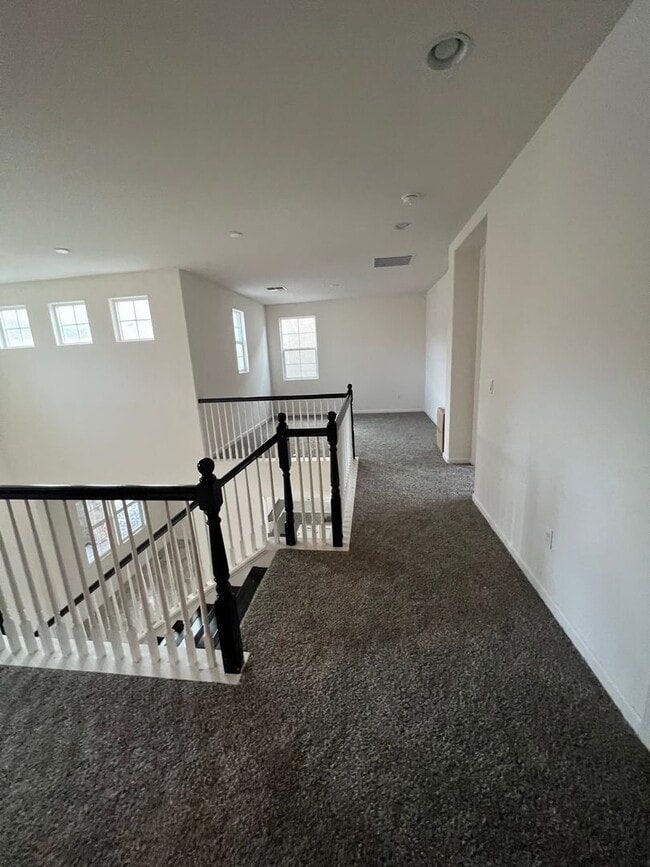 Building Photo - 3140 Show Jumper Ln