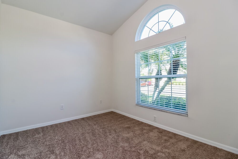 Building Photo - 1243 Maximilian Dr