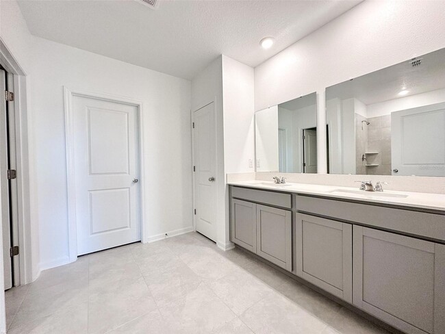 Building Photo - 2302 Burney Fls Ln