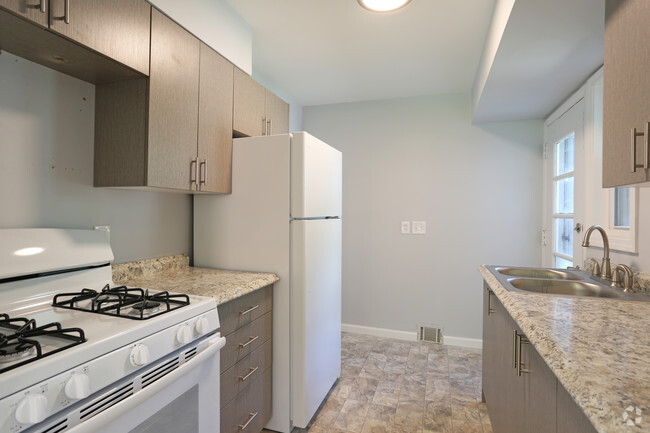 Interior Photo - Hertel Avenue Townhomes